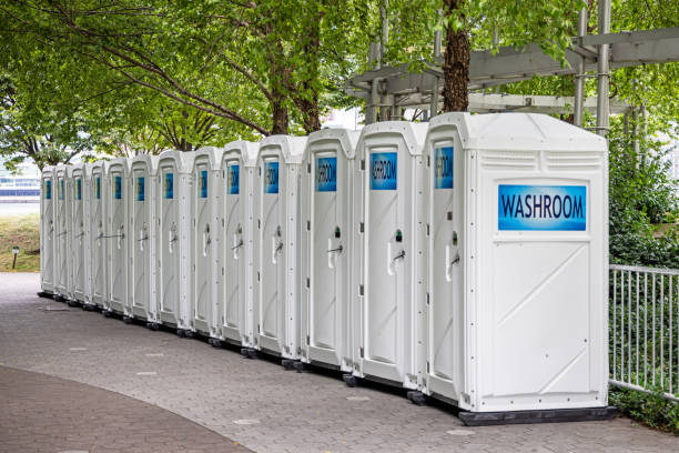 Best Luxury portable toilet rental  in Cheraw, SC